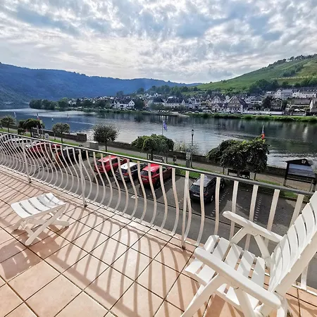 Mosel View Old Town *