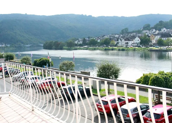 Mosel View Old Town Appartement Zell