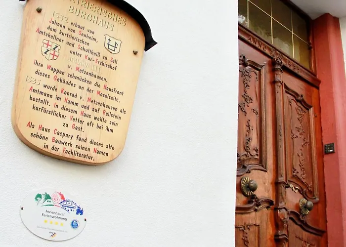 Mosel View Old Town * Zell